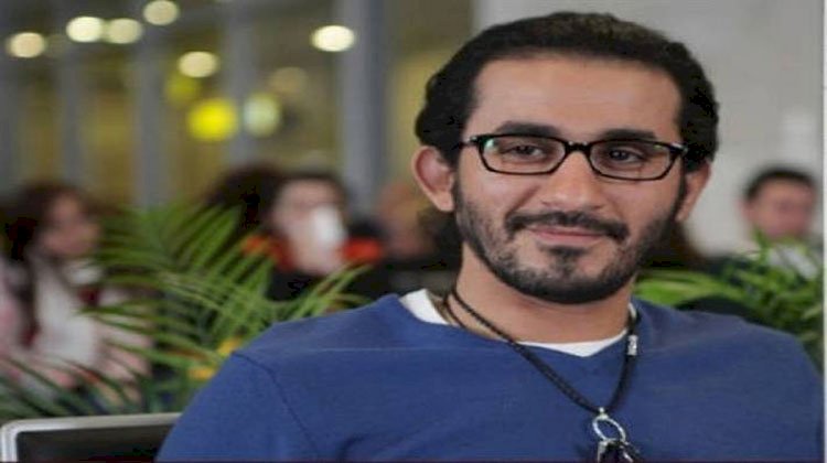 أحمد حلمي يتبرع بدبلة "عسل أسود" بمزاد خيري في سيدني لصالح مؤسسة راعي مصر
