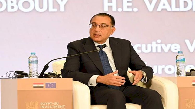 رئيس الوزراء يشارك فى جلسة حوارية بمؤتمر الاستثمار المصري الأوروبي