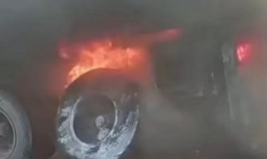 السيطرة على حريق مقطورة على الطريق الدائري ببهتيم