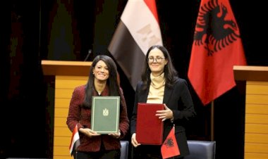 وزيرة التخطيط ونظيرتها الألبانية تختتمان الدورة الأولى للجنة المشتركة للتعاون الاقتصادي