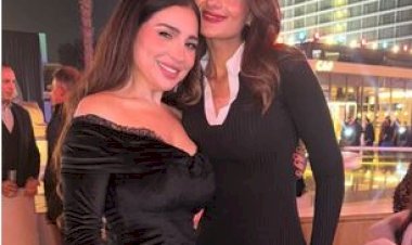 ملك أحمد زاهر تخطف الأنظار رفقة مي عز الدين