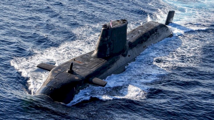 فرنسا.. اعتراض 5 مسيرات فوق قاعدة غواصات نووية بالساحل الأطلسي الشمالي