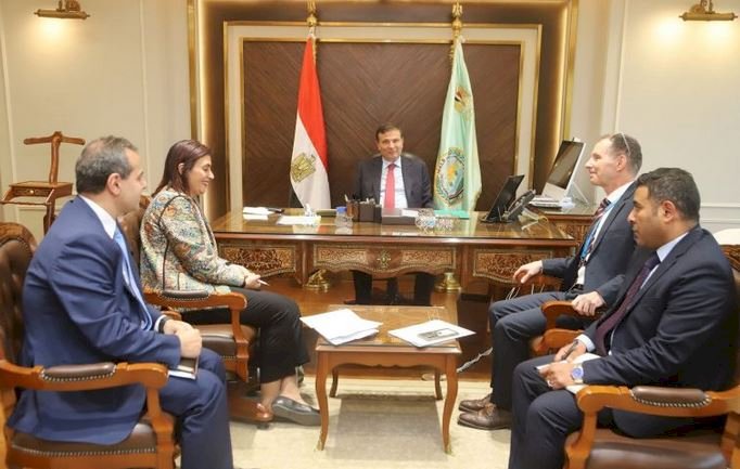 وزير الزراعة يلتقي مدير برنامج الأغذية العالمي بمصر لمتابعة مشروعات التعاون المشترك