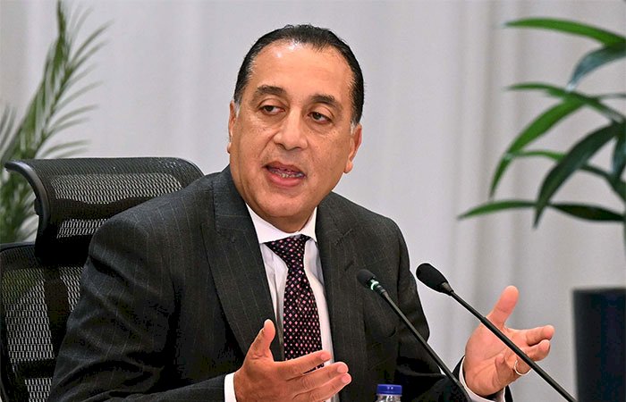 رئيس الوزراء: كل ما نراه من تنمية بالمنطقة الاقتصادية لقناة السويس ثمار رؤية القيادة السياسية