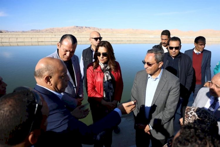 وزيرة التنمية وفريق البنك الدولي يفتتحون محطة معالجة الصرف الصحي بقرية الأشراف