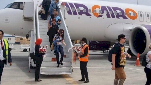 مطار مرسى علم يستقبل 10 رحلات طيران دولية أوروبية بينها 3 من ألمانيا