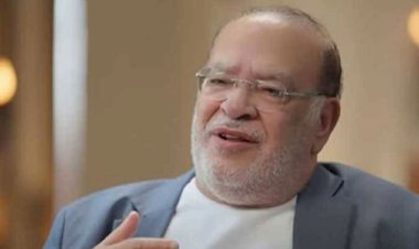 أخي الأصغر وعشرة العمر.. صلاح عبد الله يطلب الدعاء لياسر صادق