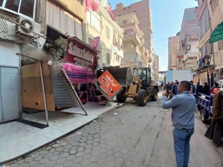 محافظ القليوبية يتابع الحملة المكبرة لحى غرب شبرا الخيمة لرفع الإشغالات 