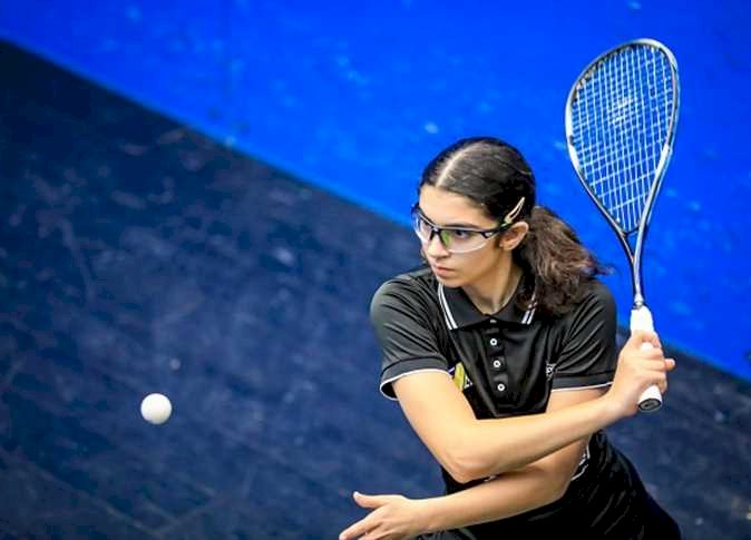 أمينة عرفي تتوج ببطولة كراتشي للاسكواش فى باكستان