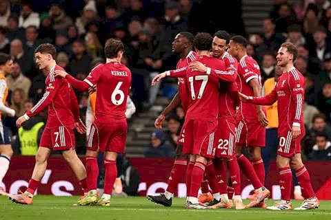 ليفربول يخشى مفاجآت كأس الاتحاد الإنجليزى أمام بارنسلي الليلة