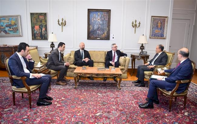 وزير الخارجية يلتقي الرئيس التنفيذي لشركة "سكاتك" النرويجية