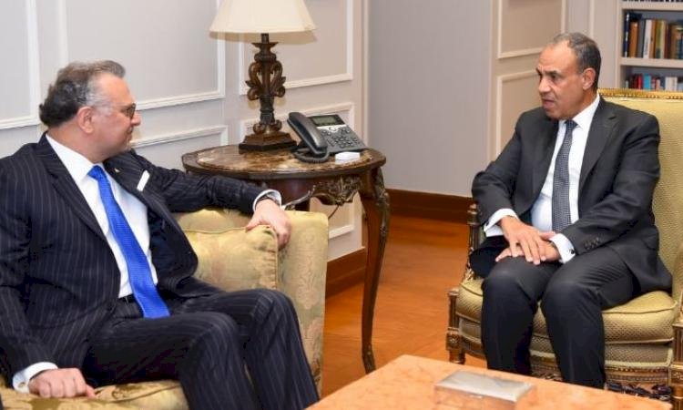 وزير الخارجية يستقبل كبير مستشاري الرئيس الأمريكي للشئون العربية والأفريقية