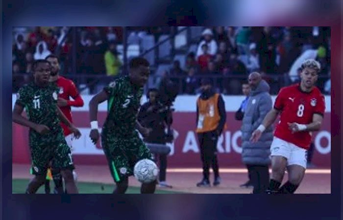 الفار يلغى هدفا لمنتخب نيجيريا أمام الفراعنة