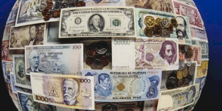 أسعار العملات في مصر اليوم الإثنين