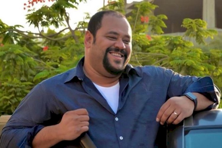 محمد ممدوح عن منى زكي: أستاذة كبيرة تشرفت بالعمل معها وسيبوها تجرب