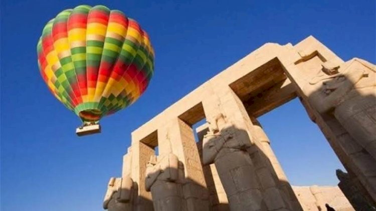 لليوم الثانى على التوالى.. وقف تحليق رحلات البالون الطائر بالأقصر لشدة الرياح