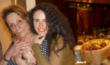 دنيا عبدالعزيز عن والدتها الراحلة: سبعون شهر من المتاهة وفقد الروح