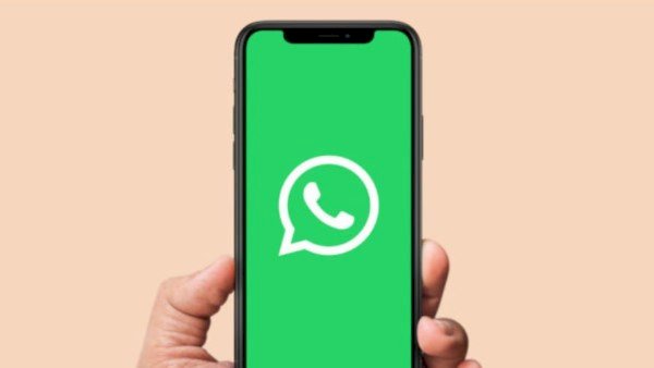 ميزة طال انتظارها.. مكالمات واتساب تصل لإصدار الويب على كروم وفايرفوكس