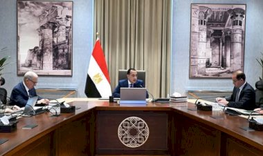 رئيس الوزراء يستعرض تقديرات الاستثمارات الحكومية المستهدفة ضمن خطة التنمية الاقتصادية والاجتماعية