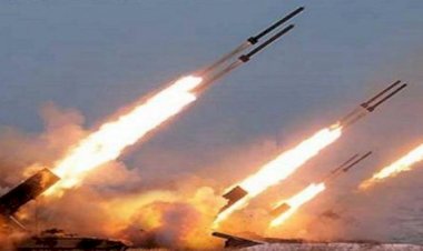 إيران : 15 انفجارًا يهز أرجاء جزيرة خارك أثناء هجمات أمريكية