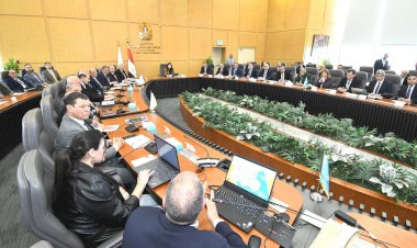 وزيرة الإسكان تعقد اجتماعًا موسعًا لمتابعة موقف تنفيذ مشروعات المرحلة الأولى من المبادرة الرئاسية "حياة كريمة"