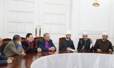وزير الأوقاف يستقبل رئيس الطائفة الإنجيلية بالمجلس الأعلى للشئون الإسلامية للتهنئة بعيد الفطر المبارك