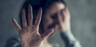 سيدة تتهم طبيبا بالتحرش بابنتها طالبة الإعدادى فى 6 أكتوبر