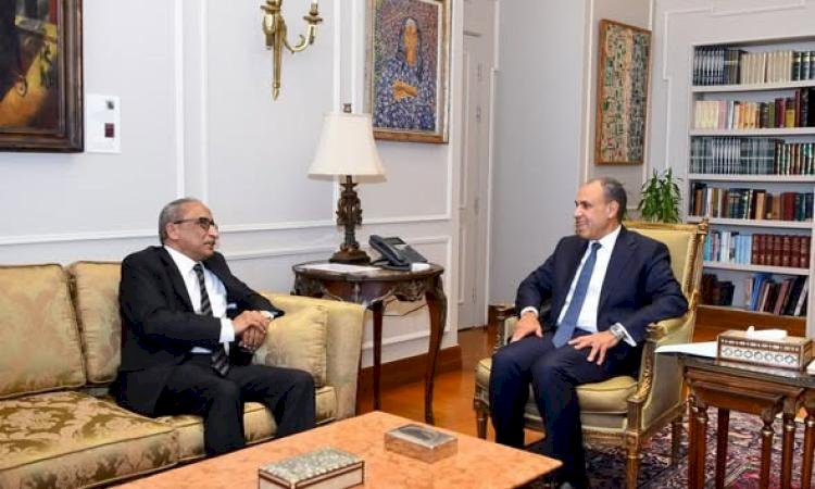 وزير الخارجية يستقبل أمين عام مجلس الوحدة الاقتصادية العربية