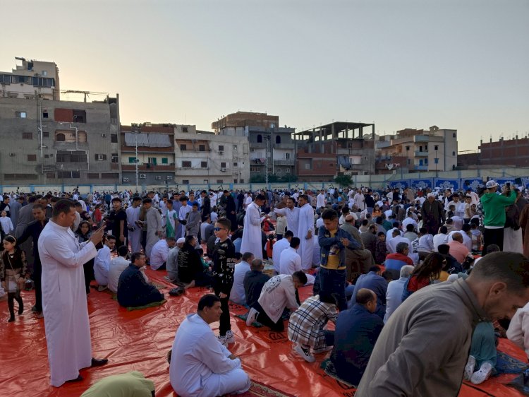 الأوقاف: تخصيص (6626) ساحة لأداء صلاة عيد الفطر المبارك على مستوى الجمهورية