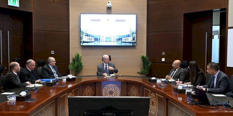 نائب رئيس الوزراء يتابع إجراءات بدء تطبيق موازنة البرامج والأداء