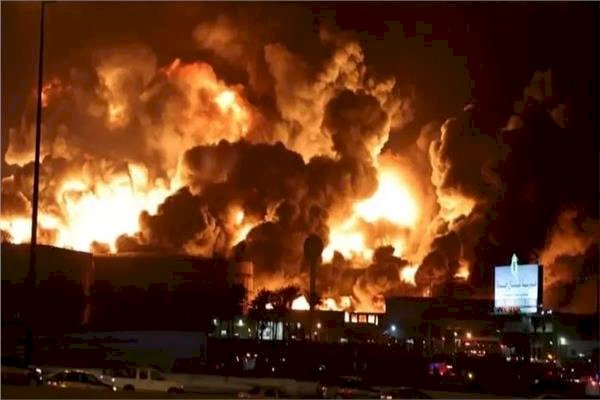 انفجارات تهز الرياض بعد اعتراض صواريخ بالستية