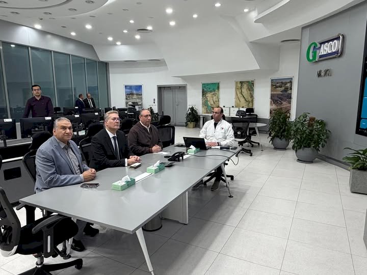 بمناسبة عيد الفطر.. وزير البترول يتابع جاهزية الشبكة القومية للغاز الطبيعي “NATA”