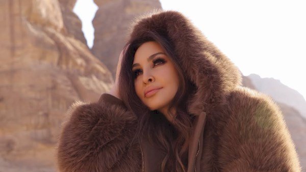 إليسا: فرحة العيد مش زي كل سنة في لبنان