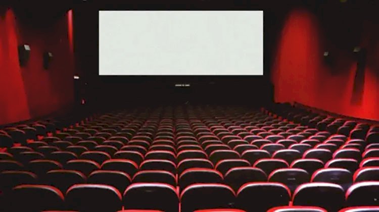 إيرادات الأفلام في دور العرض السينمائي 