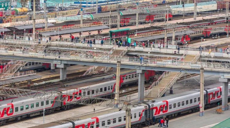 روسيا.. إخلاء محطة للسكك الحديدية في موسكو بعد أنباء عن وجود قنبلة