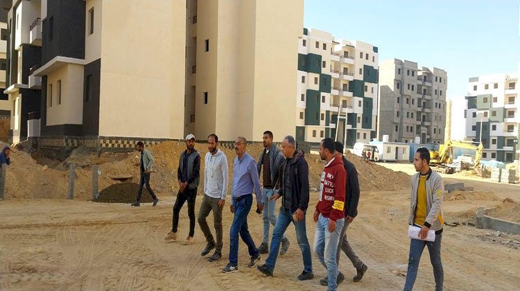 وزير الإسكان يتابع تنفيذ 2208 وحدات سكنية بالإسكان الاجتماعي في مدينة بدر