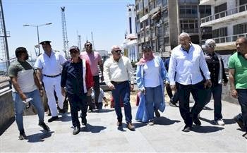 محافظ بورسعيد يتفقد أعمال تطوير المرحلة الثانية من الممشى السياحي