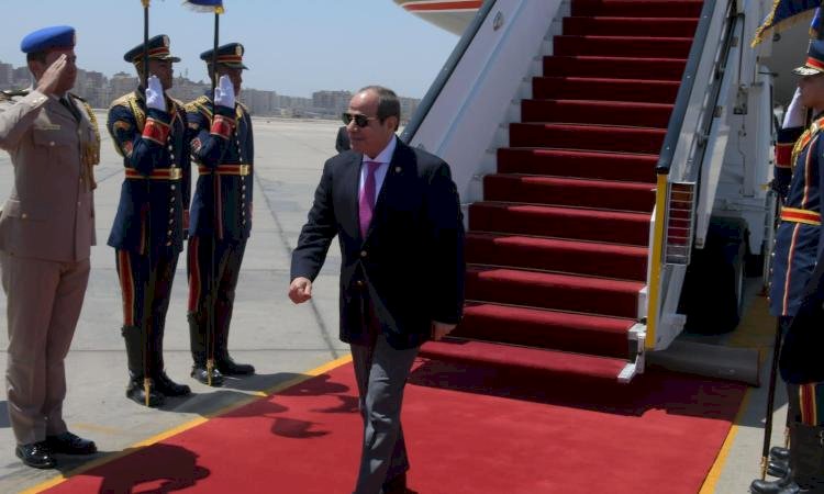 الرئيس السيسى يعود إلى أرض الوطن بعد أداء فريضة الحج