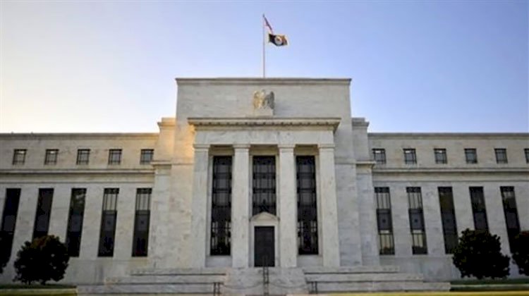 الفيدرالى الأمريكى: معدل التضخم يتراجع لكن لم يحن بعد موعد خفض الفائدة  