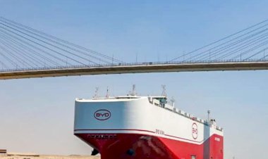 الحدث الذي اسعدقلوب المصريين  بقناةالسويس