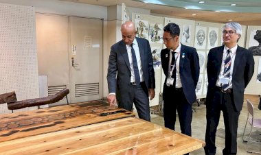 وزير التربية والتعليم يزور مدرسة "كوازاه" الفنية الصناعية بالعاصمة طوكيو