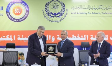لجنة الدراسات الطبية بالمجلس الأعلى للجامعات تتفقد فرع الأكاديمية العربية بالعلمين