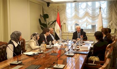 نائب وزير التربية والتعليم يفتتح معرض منتجات التعليم الفني بالعاصمة