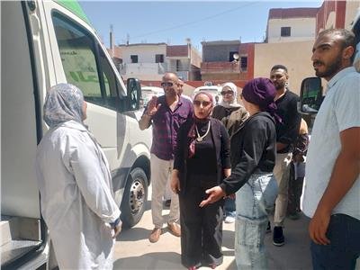 الكشف على 463 مواطنًا في اليوم الأول للقافلة الطبية بتل ثمود بالقصاصين