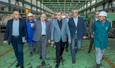 وزير الإنتاج الحربي يطمئن على سير العملية الإنتاجية بشركة حلوان للصناعات الهندسية (مصنع 99 الحربي)