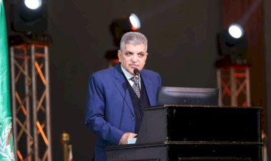 أسامة ربيع:" نجاح جهود الإنقاذ البحري في التعامل الفوري مع حادث جنوح إحدى ناقلات النفط خلال عبورها للقناة