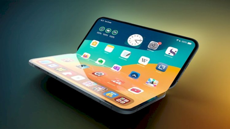 أبل تؤجل إطلاق هاتف iPhone Fold