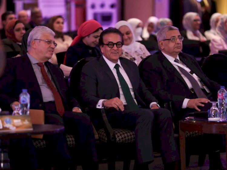 نائب رئيس الوزراء: الصحة العامة حجر الزاوية في رؤية مصر للتنمية البشرية