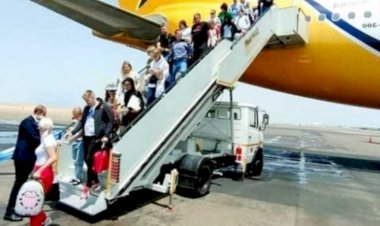 مطار مرسى علم الدولى يستقبل اليوم 13 رحلة طيران من أوروبا