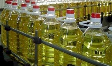 وزير التموين: استمرار التخفيضات على الزيوت الحرة مع طرح عبوة زيت جديدة ضمن منظومة السلع التموينية